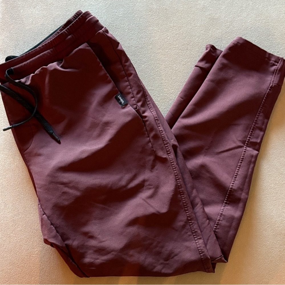 Unrl Men’s Sweatpants